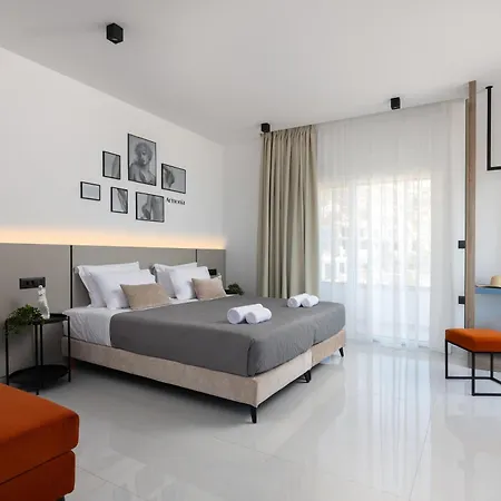 Elysian Luxury Appartement