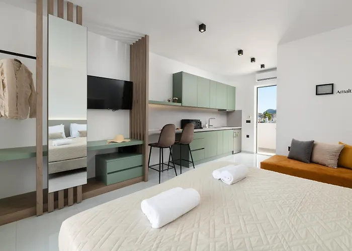 Elysian Luxury شقة *